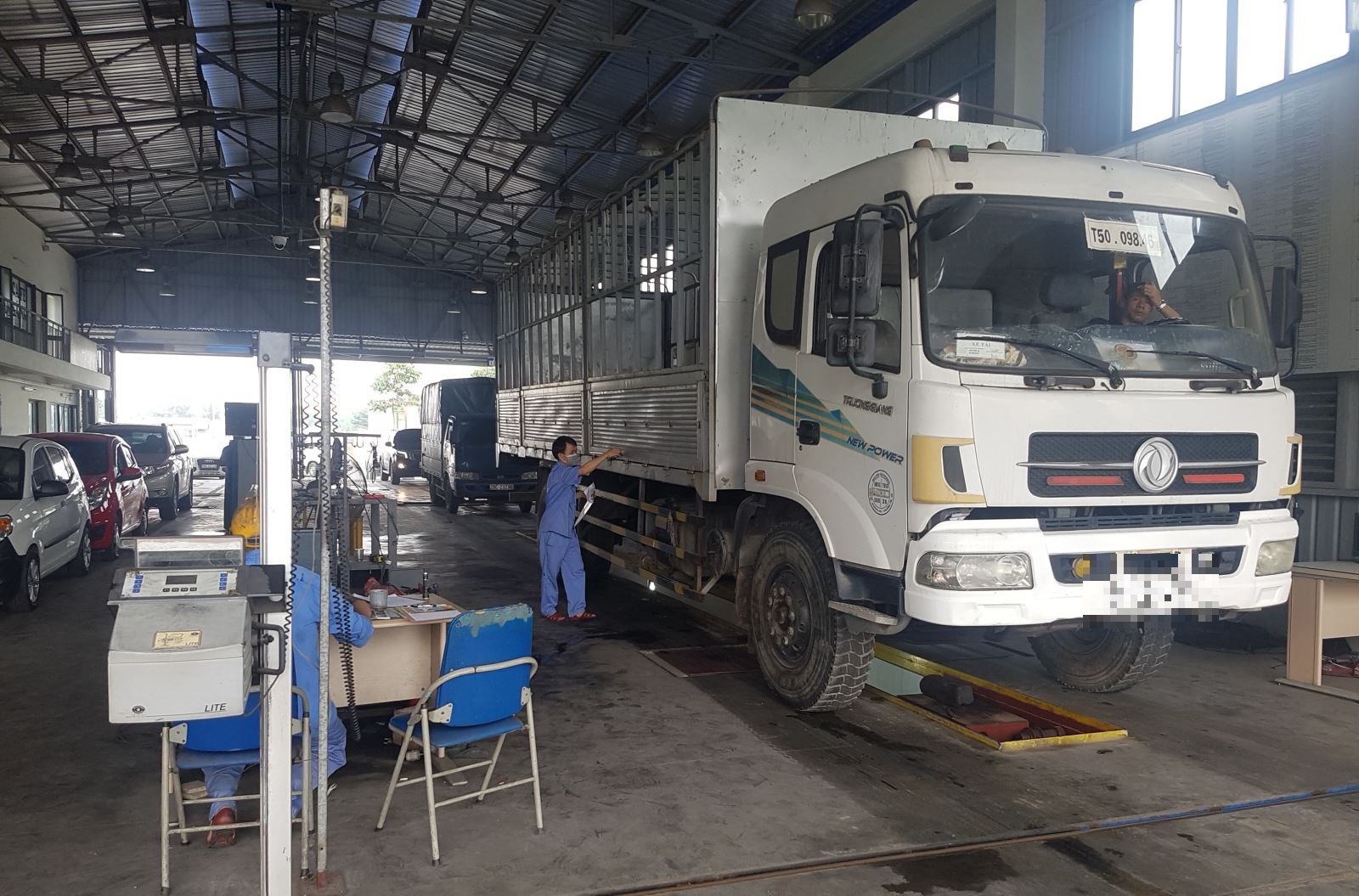 Đề xuất giãn chu kỳ đăng kiểm xe ô tô kinh doanh vận tải