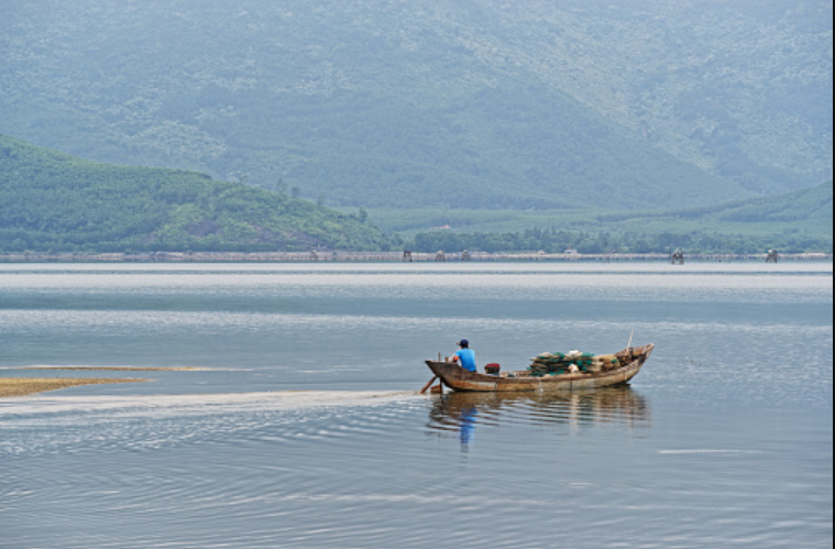 Luật Tài nguyên nước (sửa đổi) Rà soát giải pháp sử dụng tiết kiệm, tuần hoàn nguồn nước