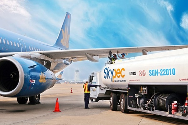 Yêu cầu chuyển Công ty Nhiên liệu hàng không từ Vietnam Airlines về Tập đoàn Dầu khí Việt Nam