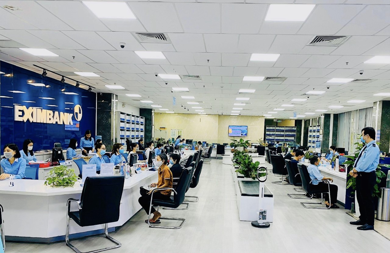 Ai đã sang tay hơn 34 triệu cổ phiếu EIB trong phiên 0707