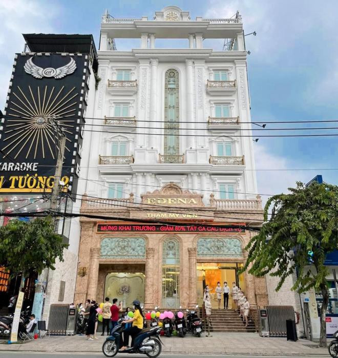 Thẩm mỹ EDENA của CEO Trang Đặng bị xử phạt 45 triệu đồng vì quảng cáo sản phẩm “chui”