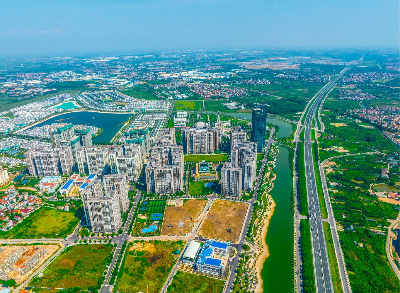 Đón nhiều tín hiệu tích cực, thị trường bất động sản sẽ phục hồi nửa cuối năm 2023