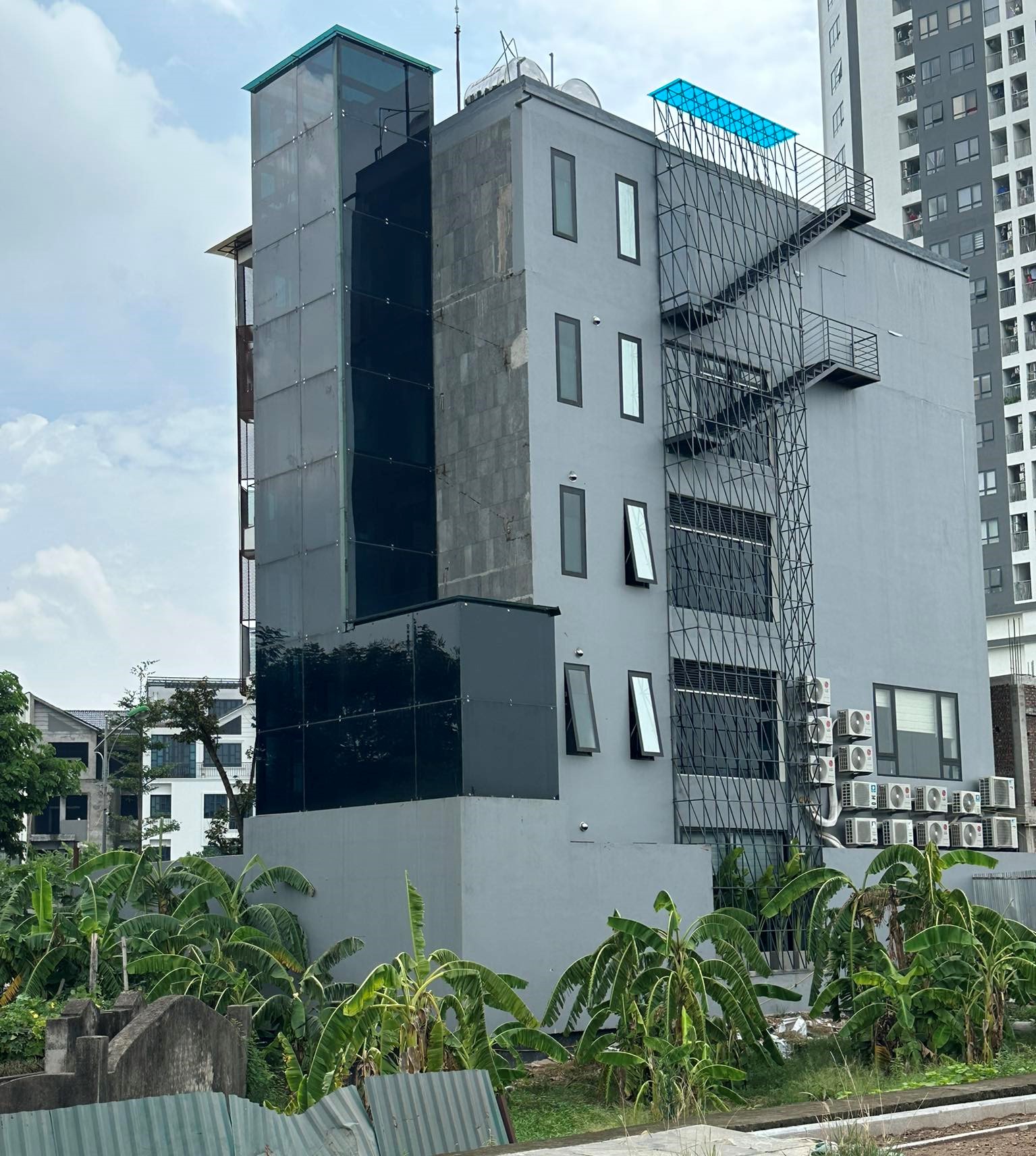 Nam Từ Liêm (Hà Nội) Công trình vi phạm TTXD ngang nhiên tồn tại, “thách thức” chính quyền địa phương