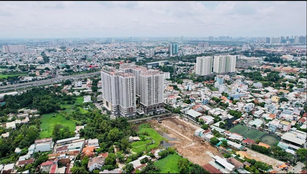 Giá chung cư phân khúc trung cấp tại TP.HCM và khu vực lân cận có xu hướng giảm