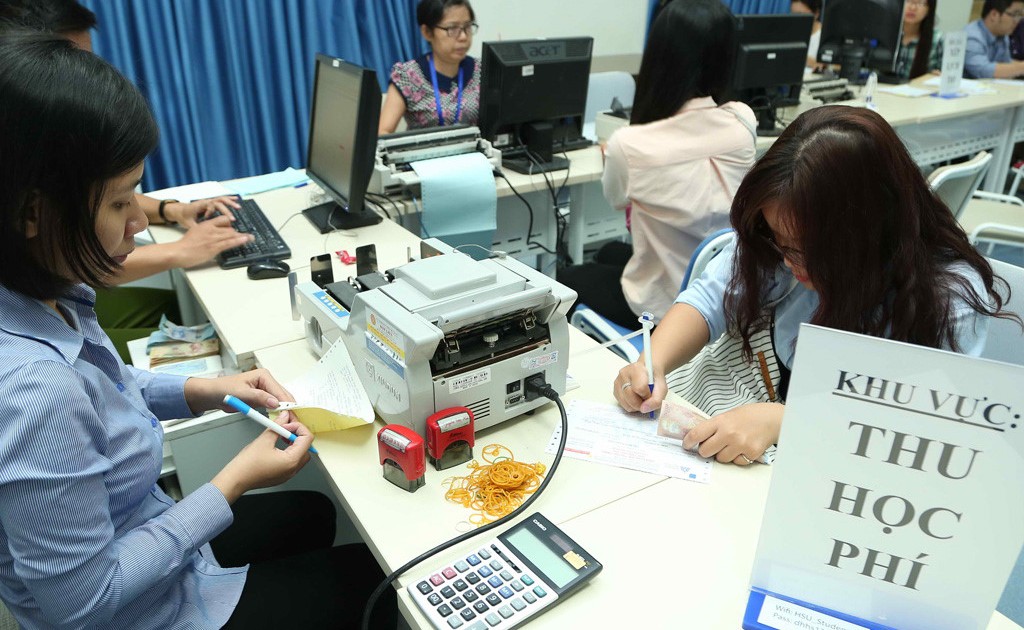 Những trường đại học đầu tiên điều chỉnh học phí 2023