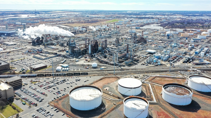 Dữ liệu kinh tế yếu khiến giá dầu thế giới suy giảm