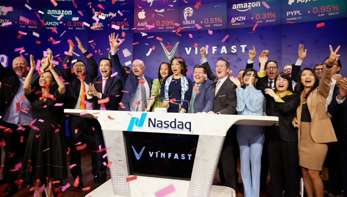 Bất chấp sự đón tiếp thiếu nồng hậu của Mỹ, VinFast giờ đã có giá hơn cả Volkswagen và Ford