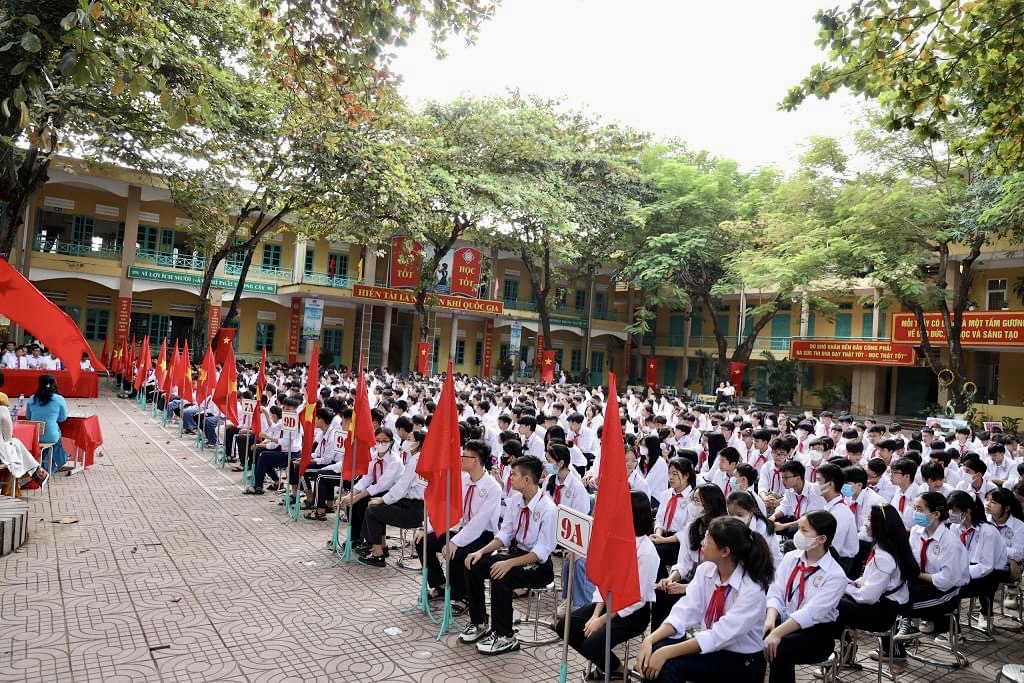 Hà Nội Hơn 45.000 học sinh huyện Ứng Hoà hân hoan bước vào năm học mới