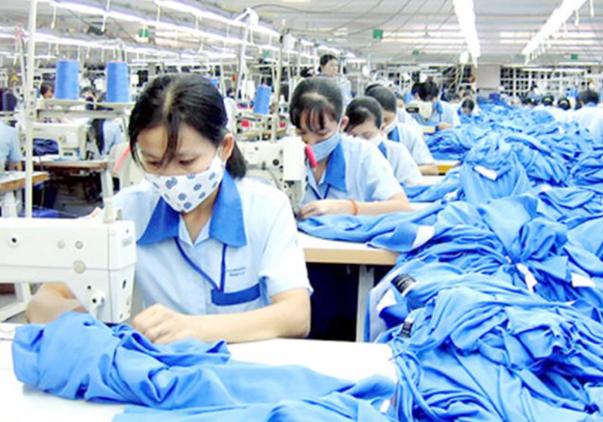 Vì sao đầu tư chuyển đổi xanh trong ngành dệt may còn khiêm tốn