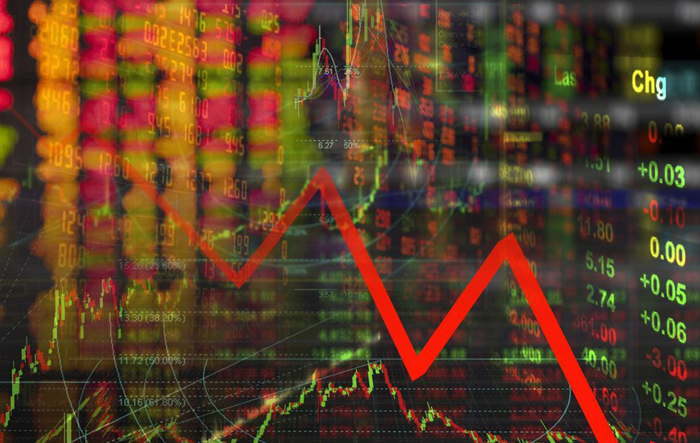 Áp lực bán cuối phiên kéo VN-Index tuột dốc