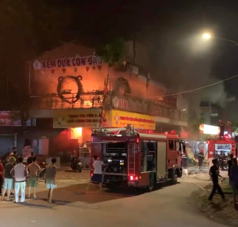 Hà Nội Cháy Trung tâm tiêm chủng chất lượng cao Quốc Oai