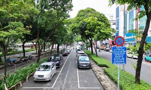 Thiếu bãi gửi xe tại các công viên công cộng, TP HCM chỉ đạo khẩn