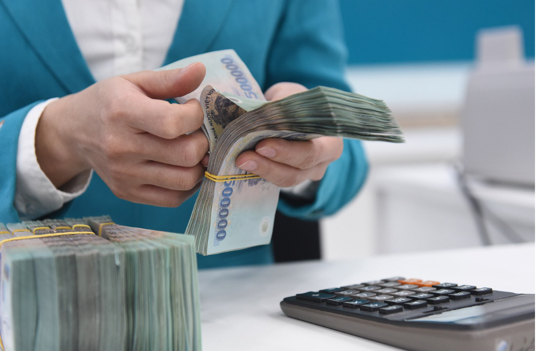 Lãi suất tiết kiệm ngân hàng nào cao nhất hiện nay