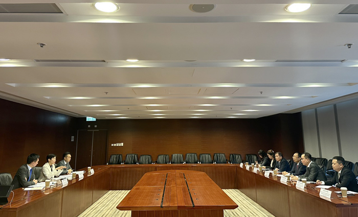 Hải quan Việt Nam và Hồng Kông tăng cường phối hợp phòng chống buôn lậu