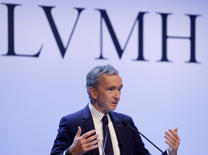 Tỷ phú Bernard Arnault, ông chủ đế chế hàng xa xỉ LVMH dính nghi án rửa tiền
