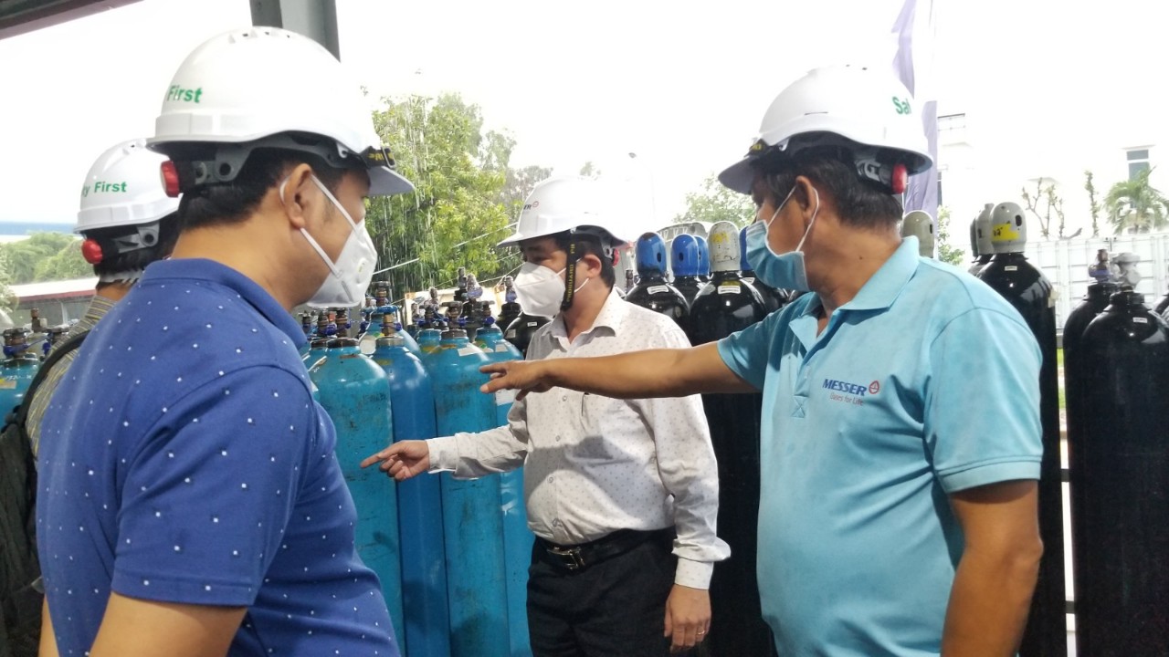 Bộ Y tế Xử lý nghiêm các trường hợp vi phạm về khí oxy y tế