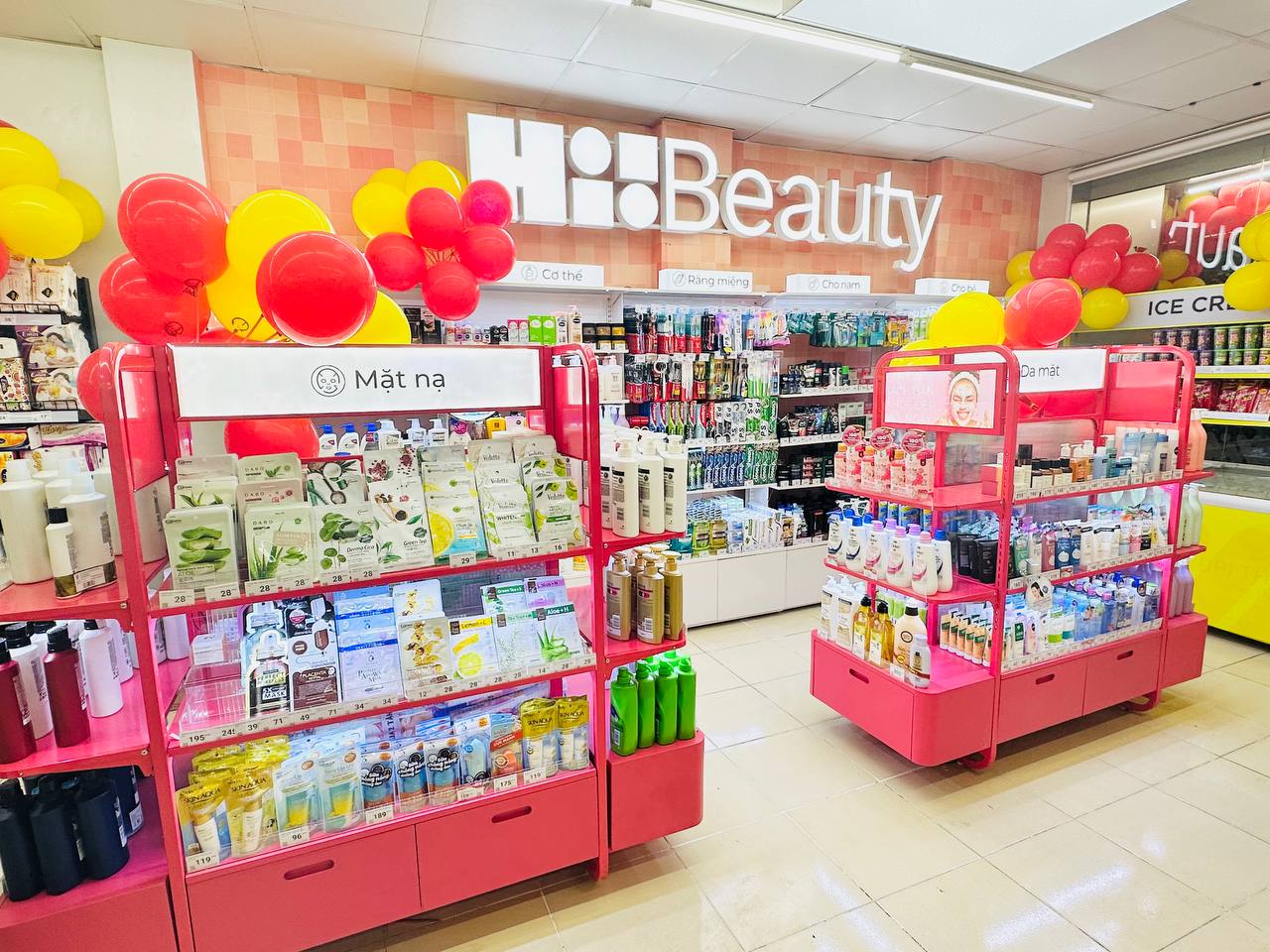 Check-in góc Hi!Beauty lộng lẫy tại WIN với ngập tràn khuyến mãi sản phẩm làm đẹp