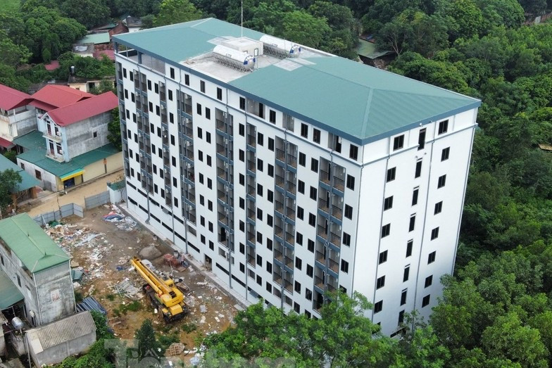 Chủ tịch Hà Nội yêu cầu xác minh vụ chung cư mini xây chui gần 200 căn hộ