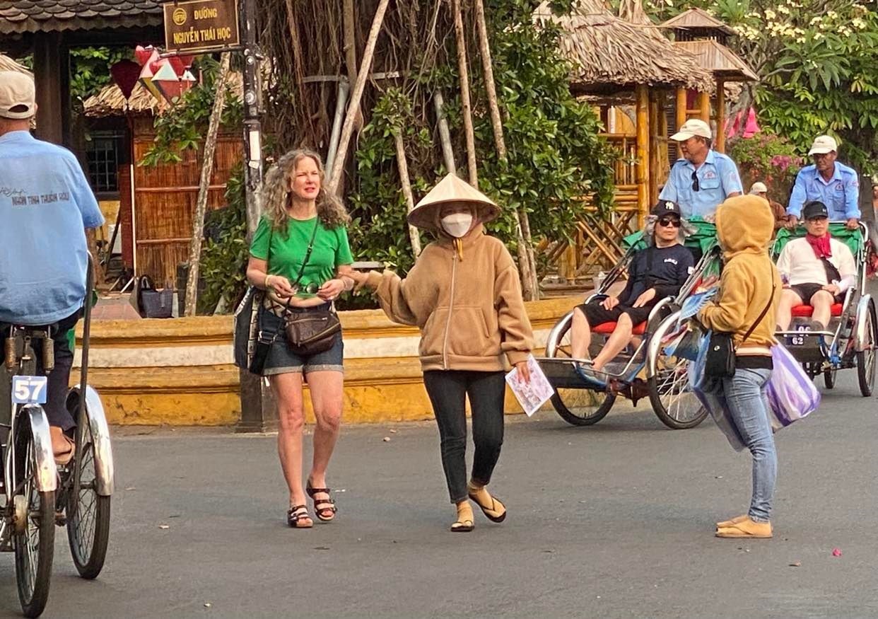 Quảng Nam yêu cầu xử lý dứt điểm nạn chèo kéo khách ở phố cổ Hội An