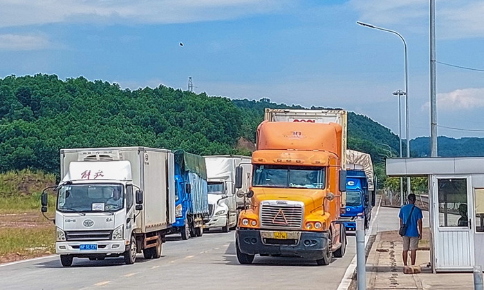 Không được chủ quan trong công tác chống buôn lậu, gian lận thương mại