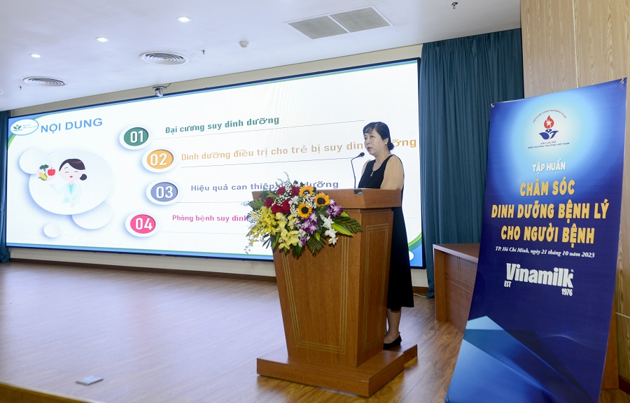 Có nên cho người bệnh nhịn ăn trước và sau khi phẫu thuật