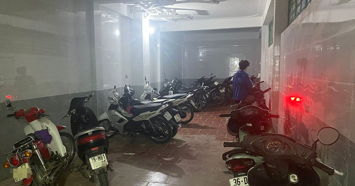 Từ 112, không được để xe tại tầng có lối thoát nạn