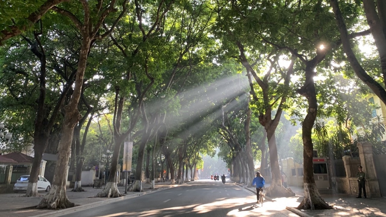 Dự báo thời tiết đêm nay và ngày mai 2710 Hà Nội và các khu vực trên cả nước