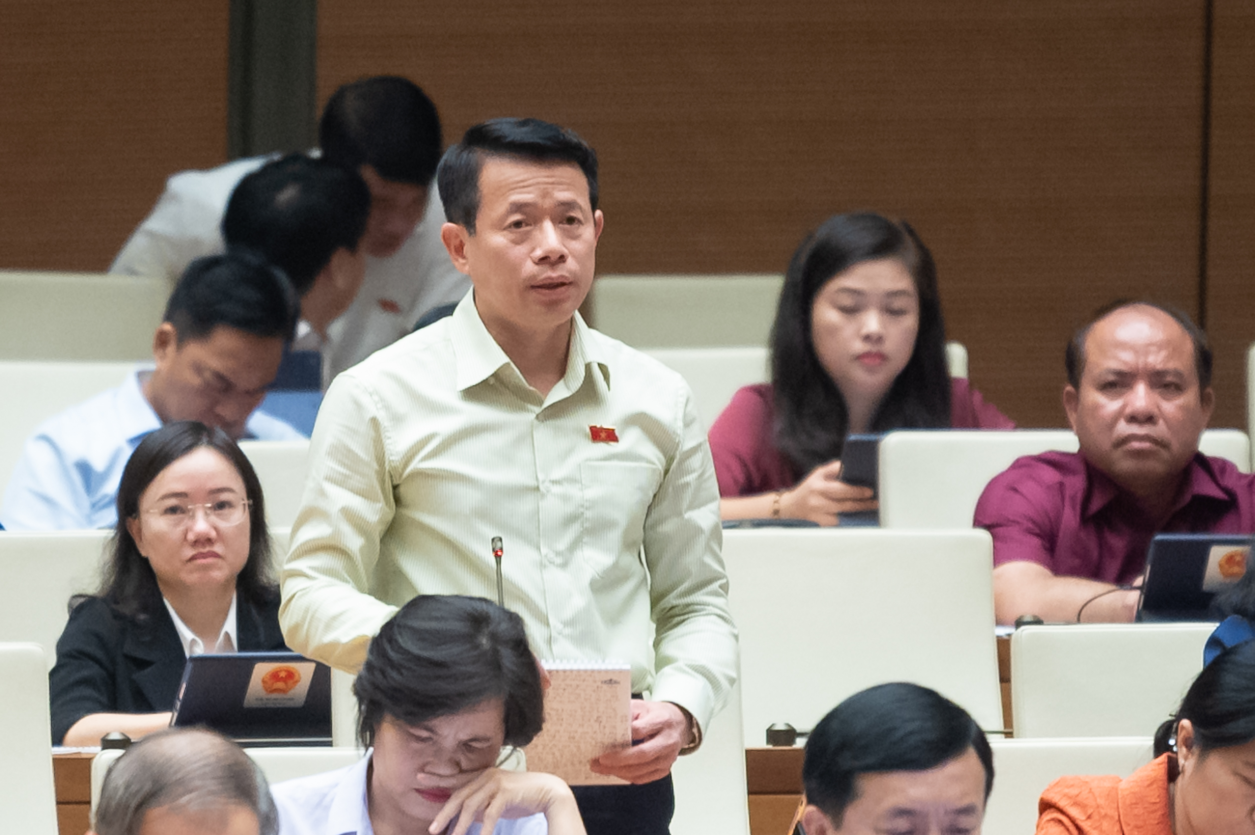 ĐBQH Không thể để dự án nhà ở thương mại tràn lan mà gọi là tạo điểm nhấn