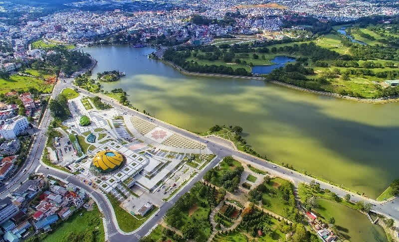 Lâm Đồng ban hành 2 Nghị quyết mới về công tác quy hoạch