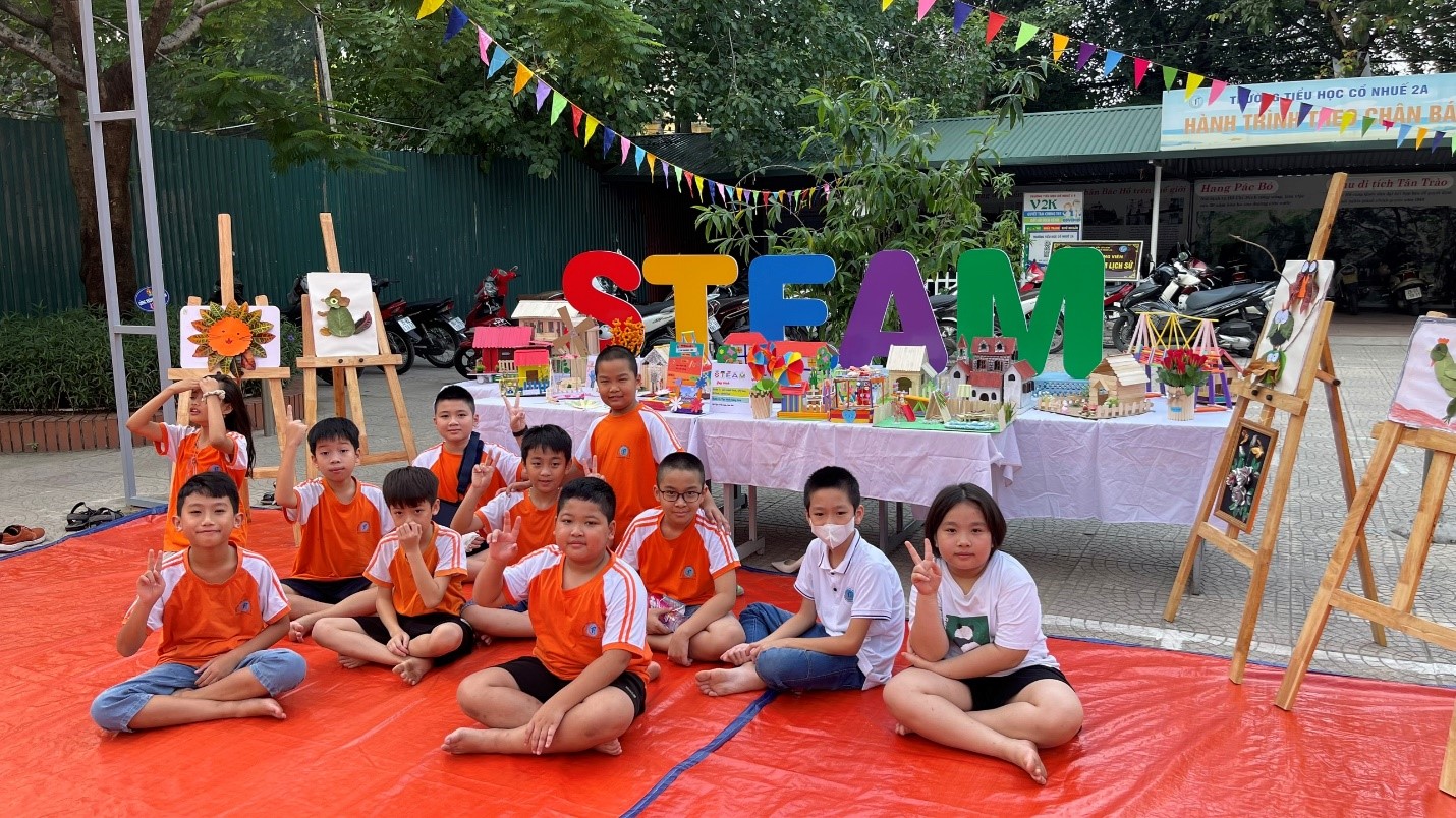 Trường tiểu học Cổ Nhuế 2A tổ chức Ngày hội Steam lần thứ nhất năm học 20232024