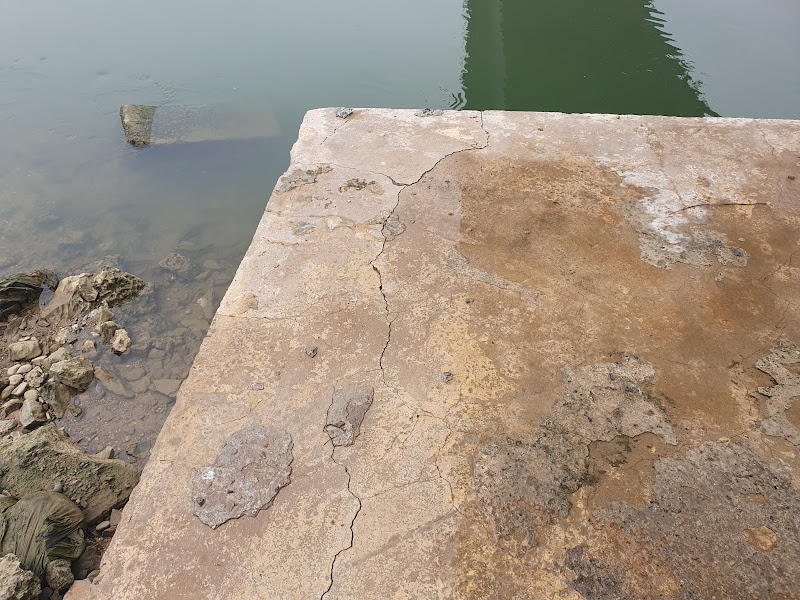 các vết nứt trên cầu hơn 850 tỉ đồng ở Tuyên Quang