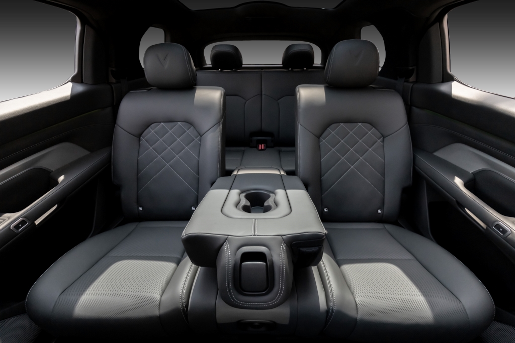 VinFast VF 9 phiên bản 7 chỗ  SUV điện đầu bảng cho gia đình hiện đại