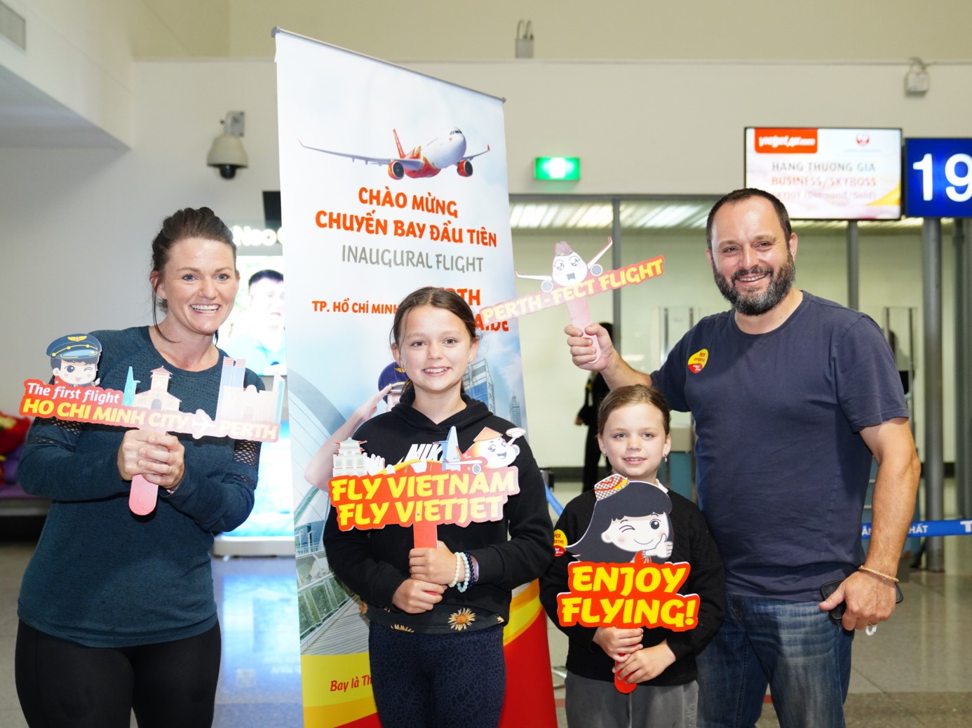 Đường bay đến Perth, Adelaide của Vietjet vừa khai trương