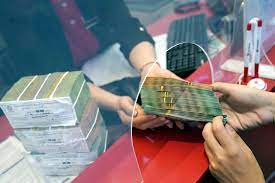 Lượng tiền gửi của người dân, doanh nghiệp đổ vào ngân hàng tiếp tục tăng