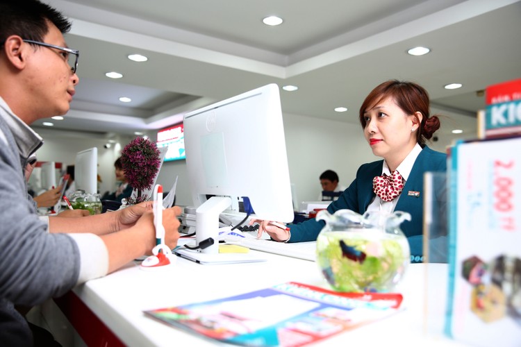 Xử lý triệt để thao túng, sở hữu chéo ngân hàng bằng cách nào sau bài học của CCB và Vạn Thịnh Phát