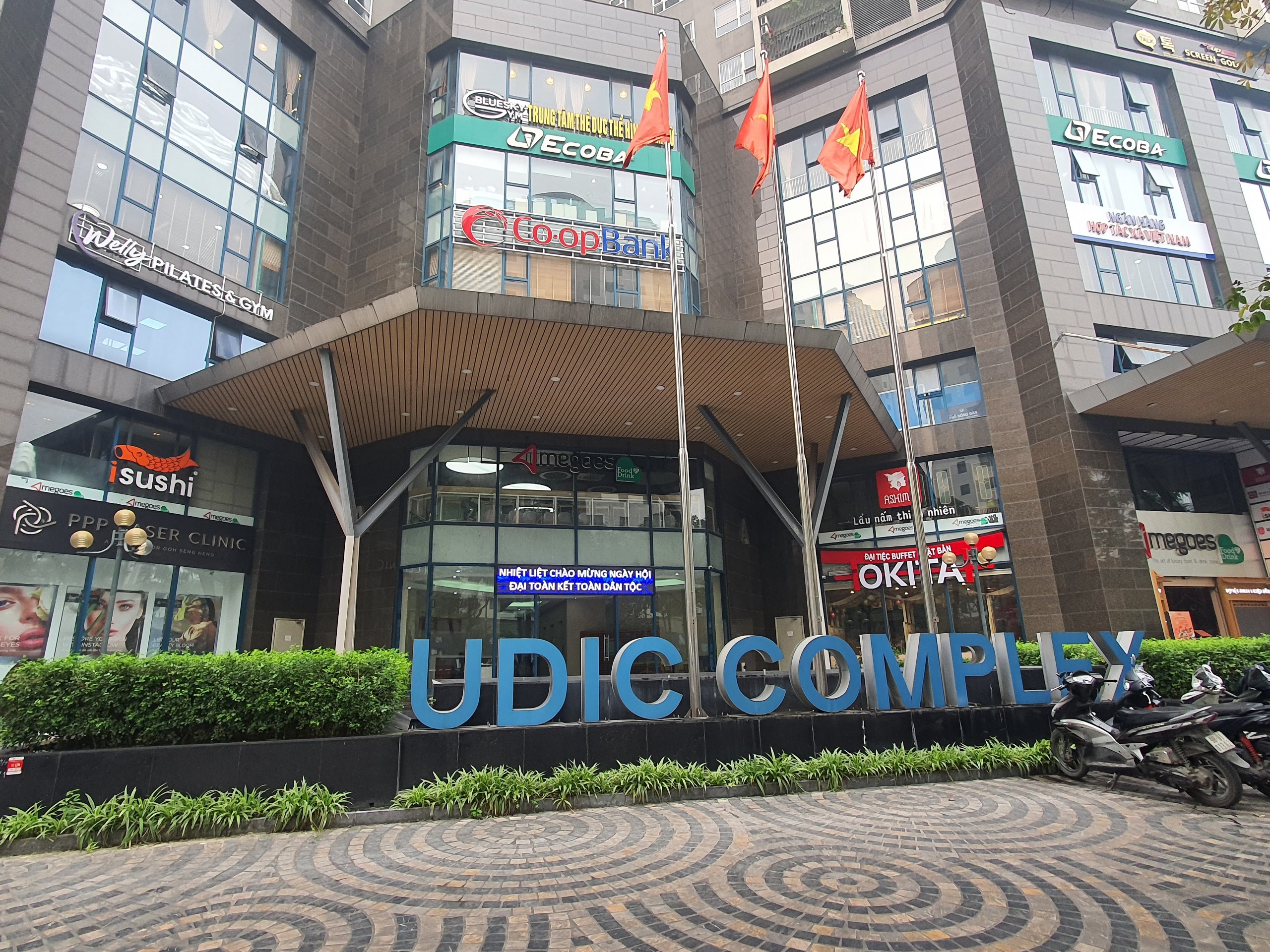 Cư dân Chung cư N04 Hoàng Đạo Thuý tố CĐT gài bẫy, biến phòng sinh hoạt cộng đồng thành nhà hàng