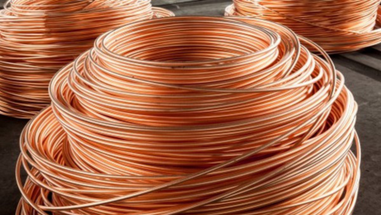 Thị trường hàng hóa 2812 Nhóm kim loại dẫn dắt xu hướng tăng giá của thị trường