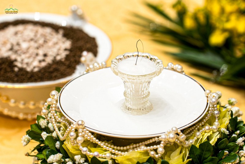 Tổ chức rước và chiêm bái xá lợi tóc của Đức Phật là chưa đúng quy định