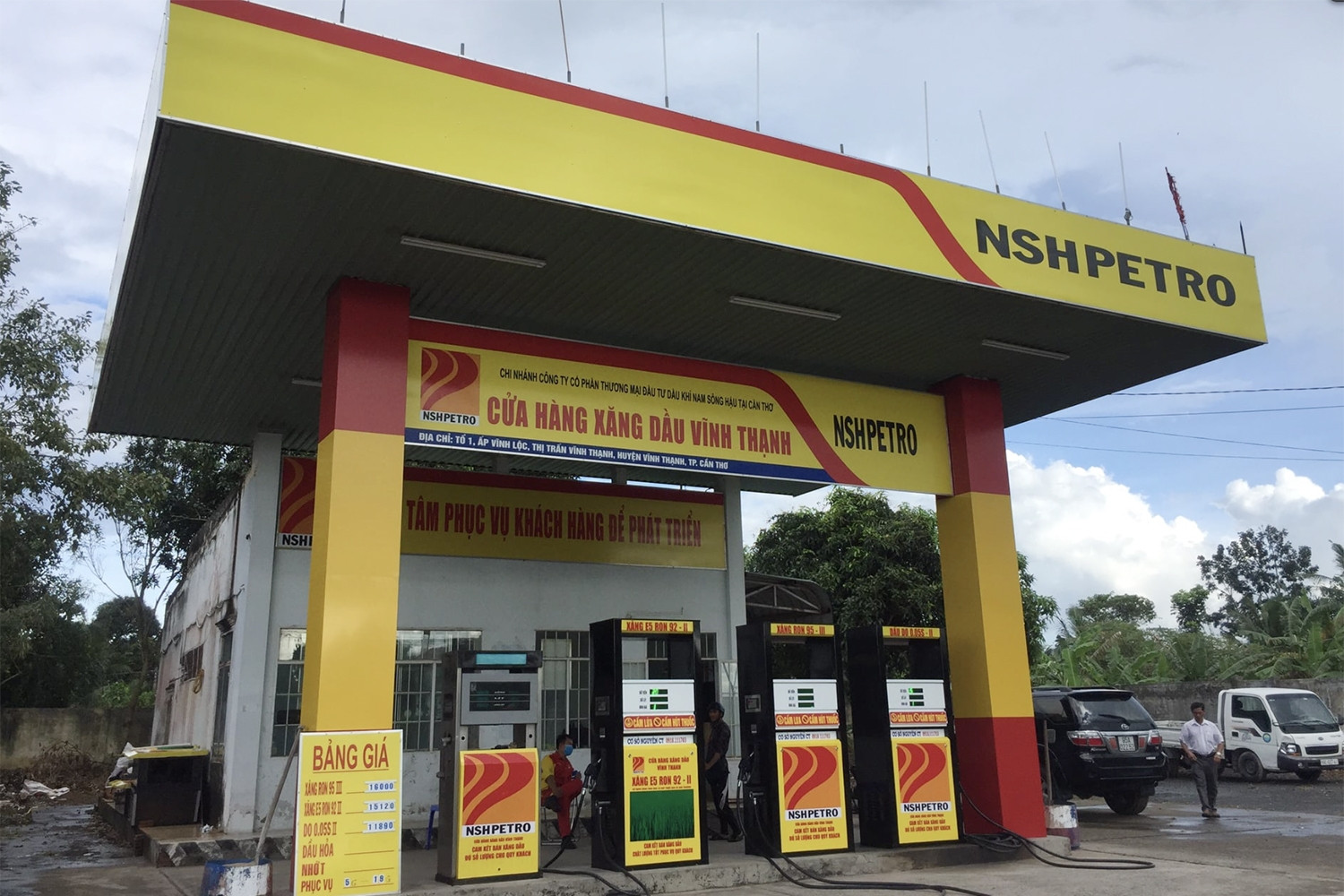 Cổ phiếu sập sàn khi công ty bị cưỡng chế thuế, NSH Petro giải trình gì với nhà đầu tư