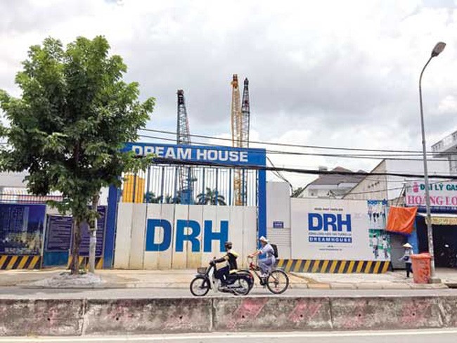 Dính hàng loạt vi phạm, DRH Holdings bị phạt 145 triệu đồng