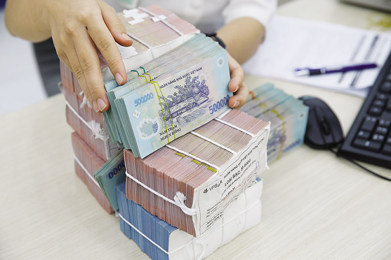 Liệu còn dư địa để giảm thêm lãi suất cho vay bình quân trong năm 2024