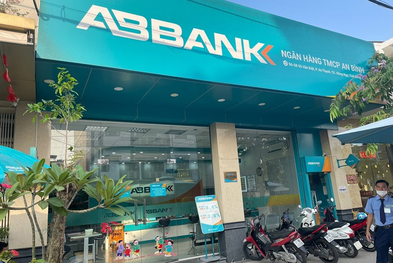 ABBank Nợ xấu tăng 21%, chi phí dự phòng lớn kéo lợi nhuận xuống thấp