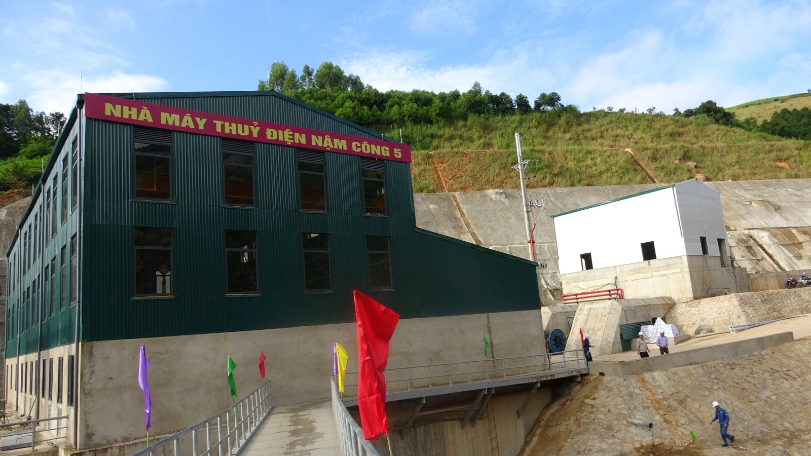 Điện Tây Bắc (NED) báo lãi năm 2023 giảm sâu, Chủ tịch gom thêm cổ phiếu