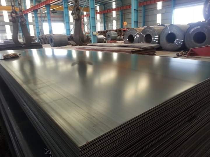 Thép tấm lá Thống Nhất (TNS) báo lãi trở lại trong quý 42023