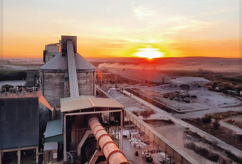 Chờ cổ phiếu xi măng trở về mức định giá hợp lý hơn