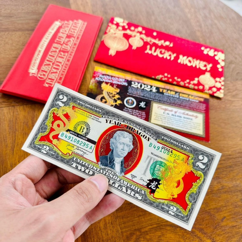 Sôi động thị trường tiền lưu niệm lì xì hình rồng dịp Tết Giáp Thìn 