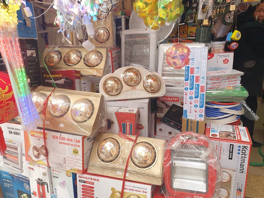 Miền Bắc rét đậm, rét hại, nhu cầu tìm mua các thiết bị sưởi ấm tăng cao