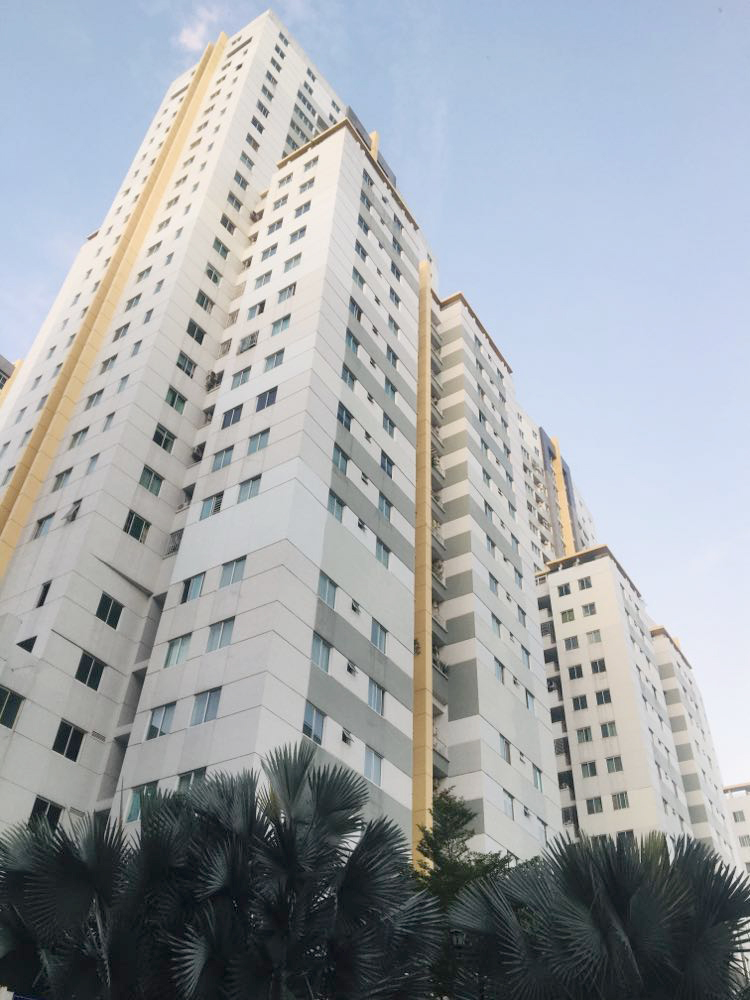 Lãi suất vay mua nhà giảm, giá chung cư vẫn neo cao, vì sao