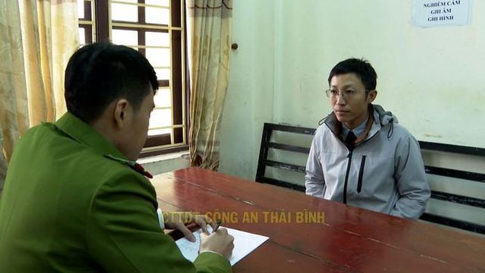 Phát hiện xưởng sản xuất nước hoa giả nhãn hiệu nổi tiếng