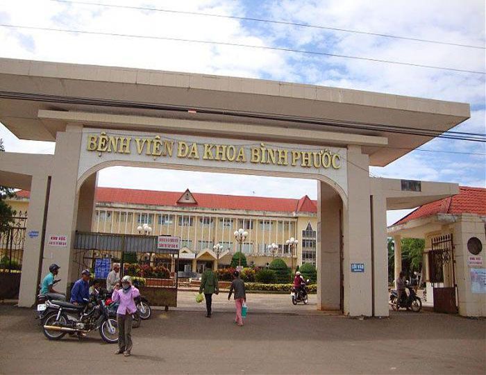 Đình chỉ hoạt động của Nhà thuốc Bệnh viện Đa khoa tỉnh Bình Phước vì không niêm yết giá